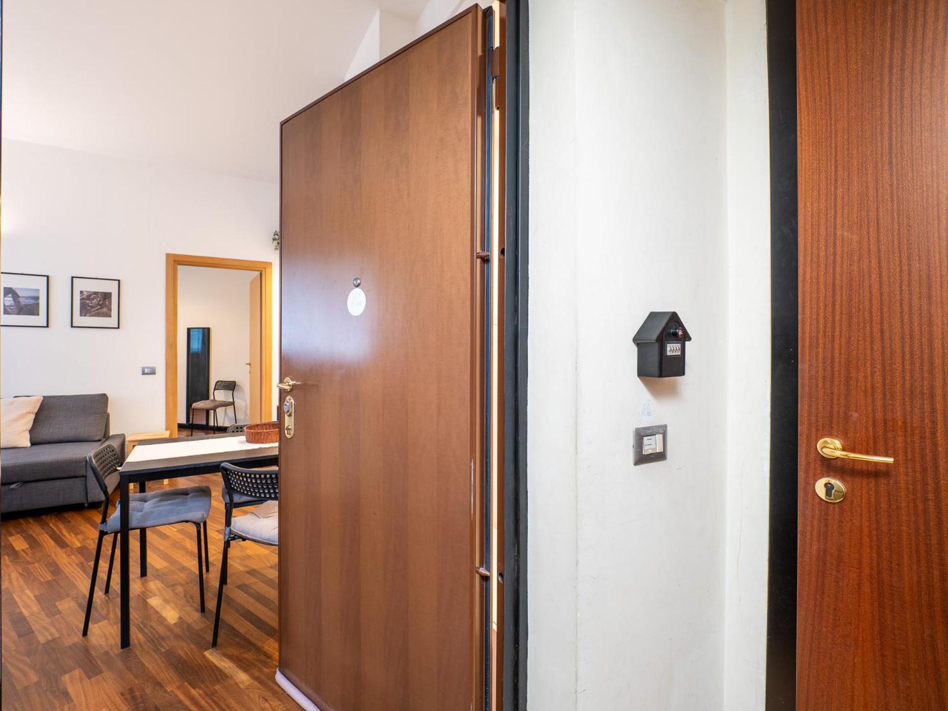 Cozy Near - 4 Guests Apartment Mailand